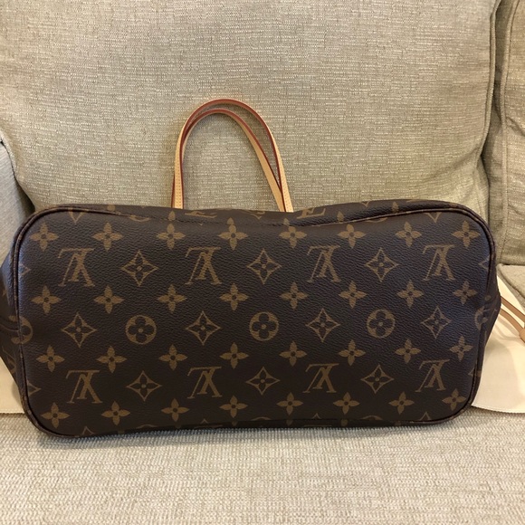 Louis Vuitton Neverfull mm - Picture 8 of 8